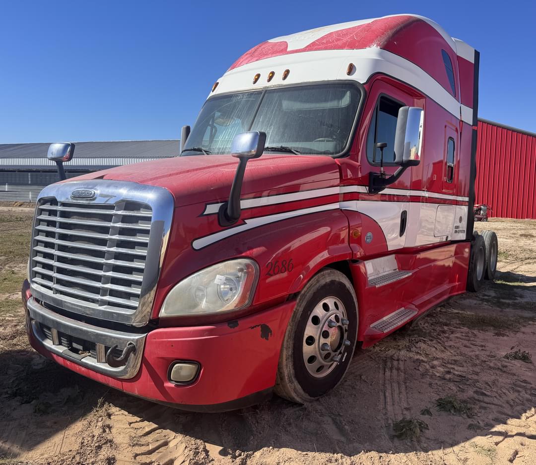 Image of Freightliner Cascadia 125 Primary image