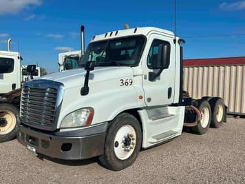 Main image Freightliner Cascadia