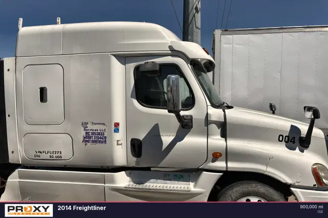 Image of Freightliner Cascadia equipment image 3