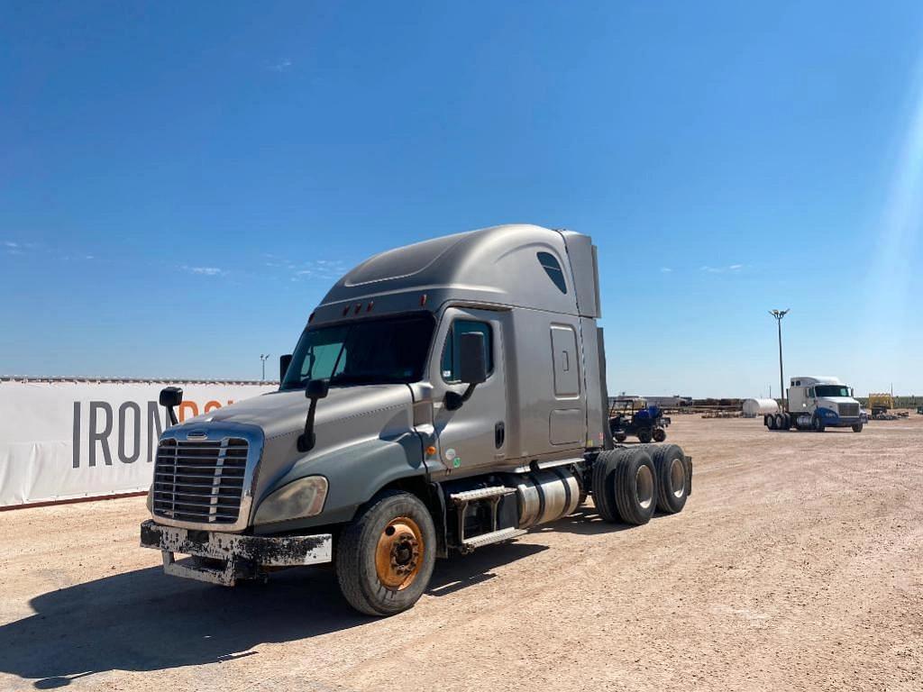 Image of Freightliner Cascadia Evolution Primary image