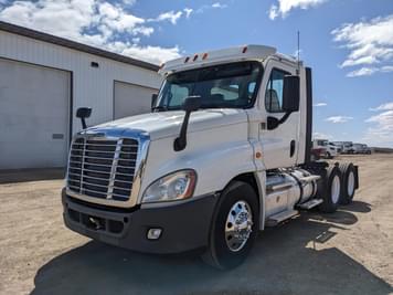 Main image Freightliner Cascadia