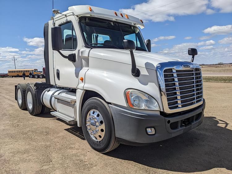 Main image Freightliner Cascadia 1