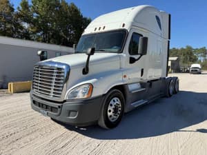 2014 Freightliner Cascadia Image