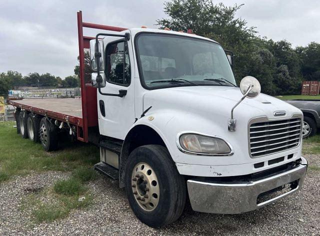 Image of Freightliner Undetermined equipment image 1