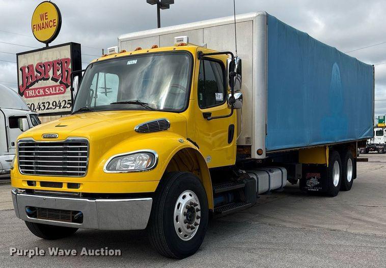 Image of Freightliner M2 106 Primary image