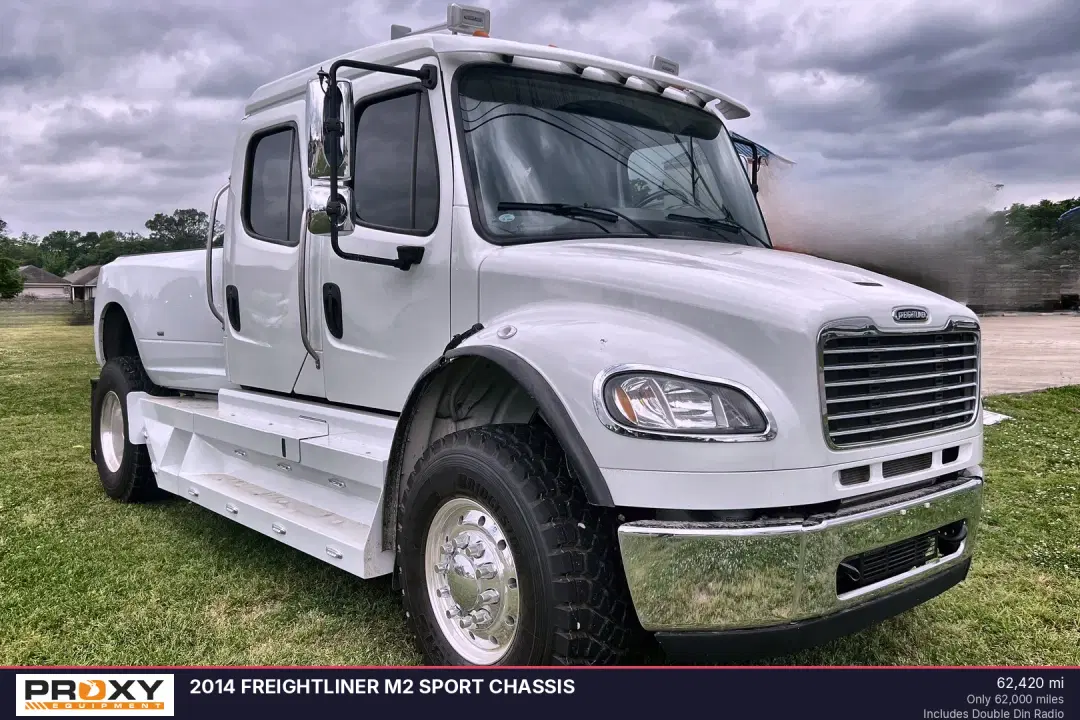 Image of Freightliner M2 Primary image