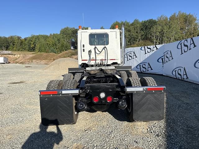 Image of Freightliner Coronado equipment image 3