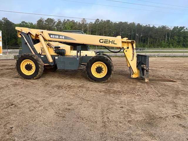 Image of Gehl RS10-44 equipment image 3