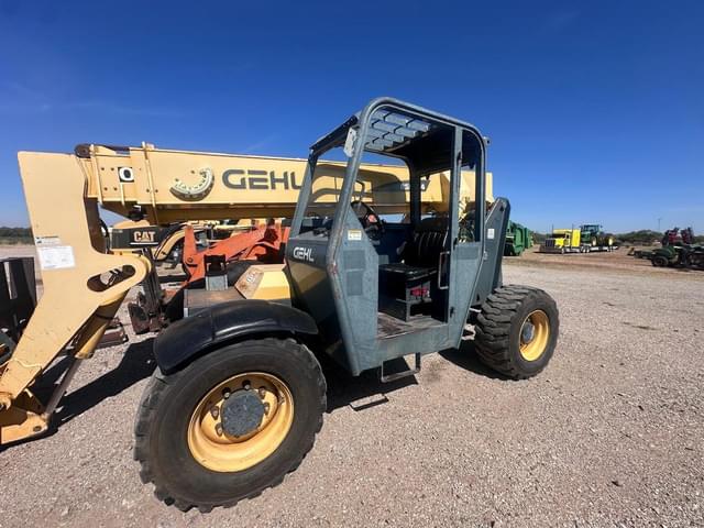 Image of Gehl RS6-34 equipment image 3