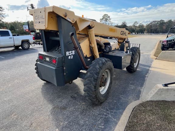 Image of Gehl RS8-42 equipment image 2