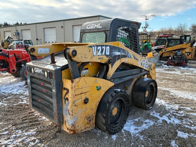 Image of Gehl V270 equipment image 3