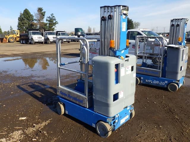Image of Genie GR-20 equipment image 2