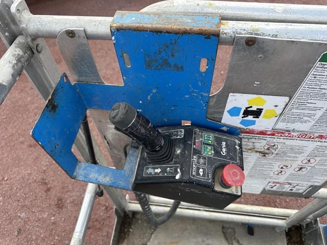 Image of Genie GR20 equipment image 4