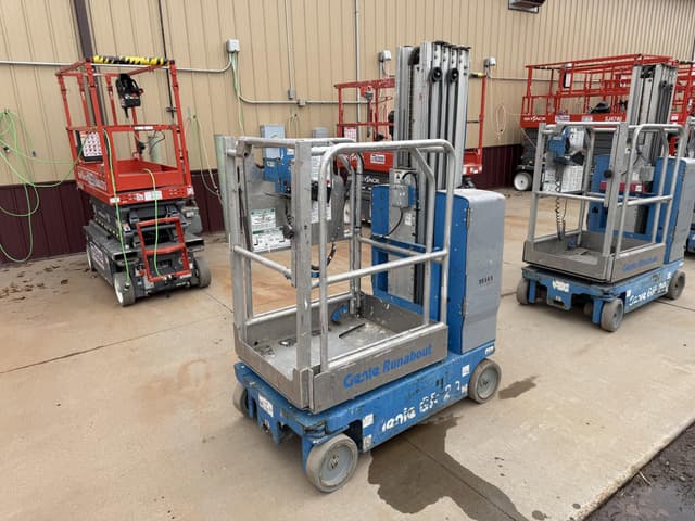 Image of Genie GR-20 equipment image 3