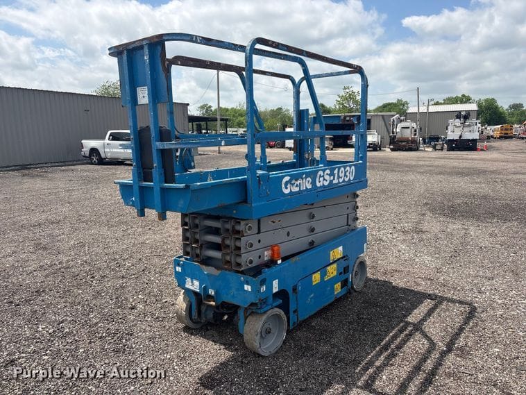 2014 Genie GS-1930 Equipment Image0