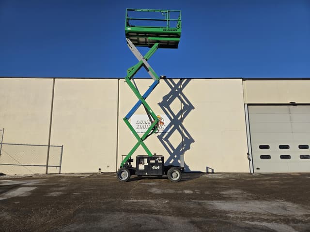 Image of Genie GS-2669RT equipment image 2