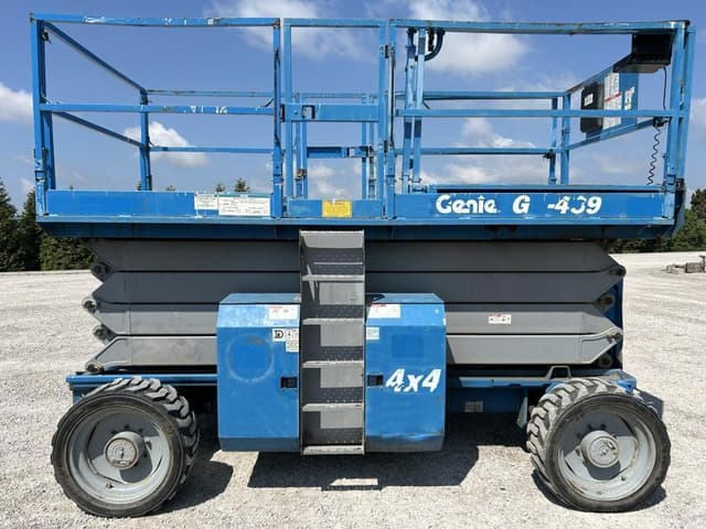 Image of Genie GS4390RT equipment image 2