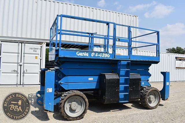 Image of Genie GS4390RT equipment image 2
