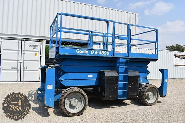 Image of Genie GS4390RT equipment image 4