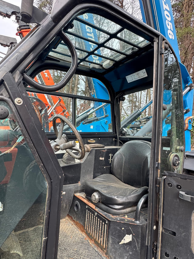 Image of Genie GTH-1056 equipment image 4