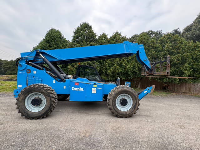 Image of Genie GTH-1056 equipment image 1