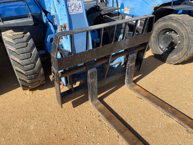 Image of Genie GTH-5519 equipment image 4