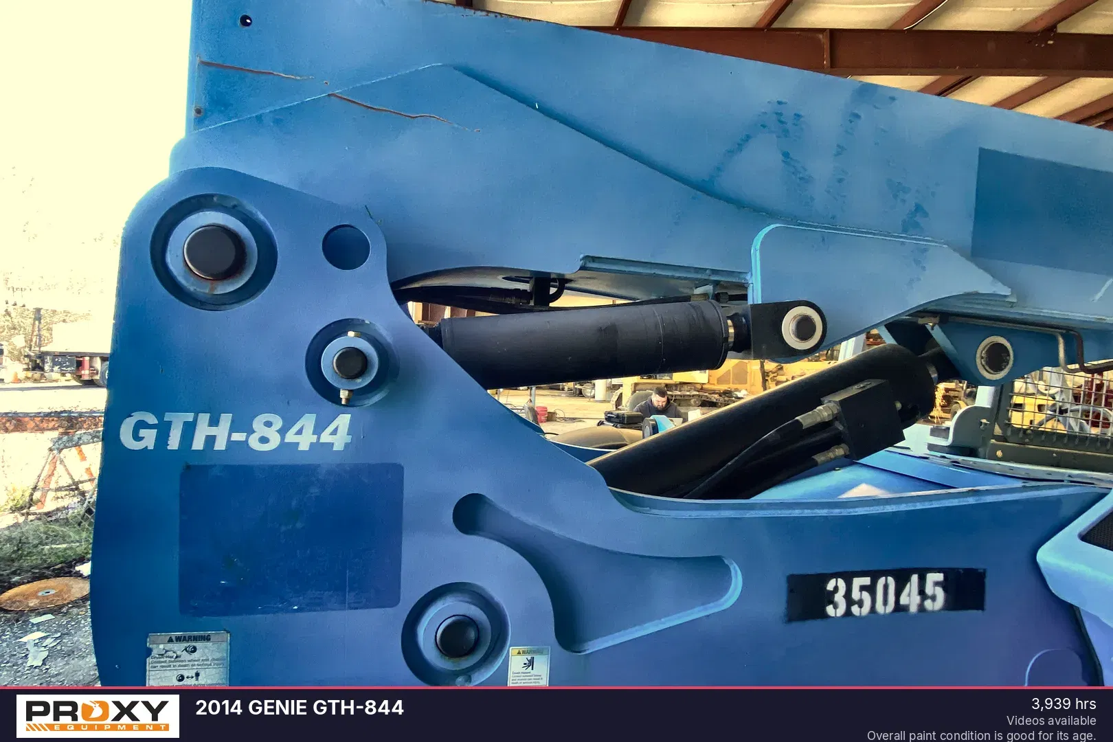 2014 Genie GTH-844 Equipment Image0
