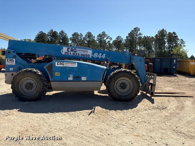 Image of Genie GTH-844 equipment image 3
