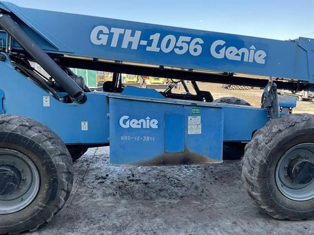 Image of Genie GTH-1056 equipment image 4