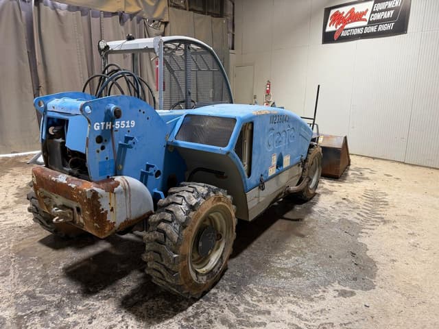 Image of Genie GTH5519S equipment image 4
