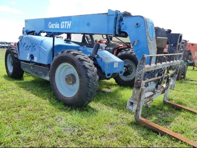 Image of Genie GTH844 equipment image 1
