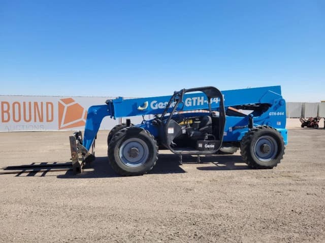 Image of Genie GTH844 equipment image 1