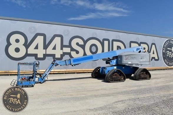 2014 Genie S-60 Equipment Image0