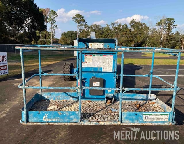 Image of Genie S60 equipment image 4