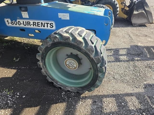 Image of Genie S-65 equipment image 3