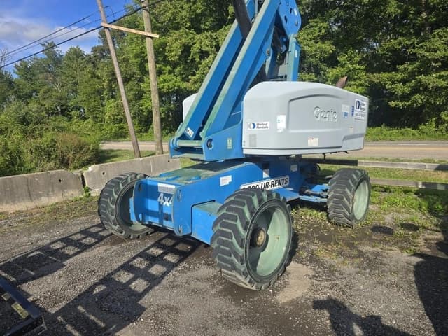 Image of Genie S-65 equipment image 1