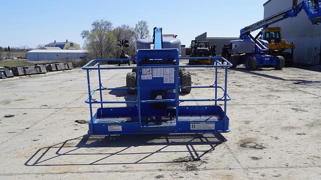 Image of Genie S-45 equipment image 3