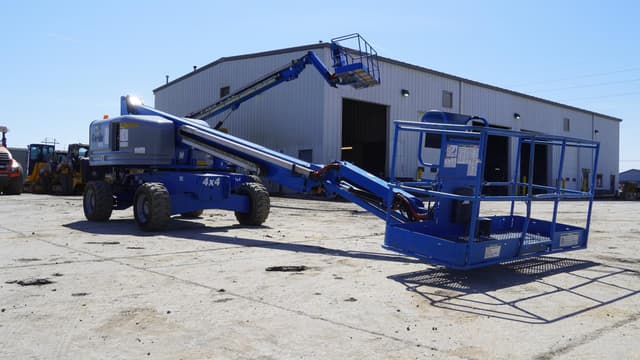 Image of Genie S-45 equipment image 4