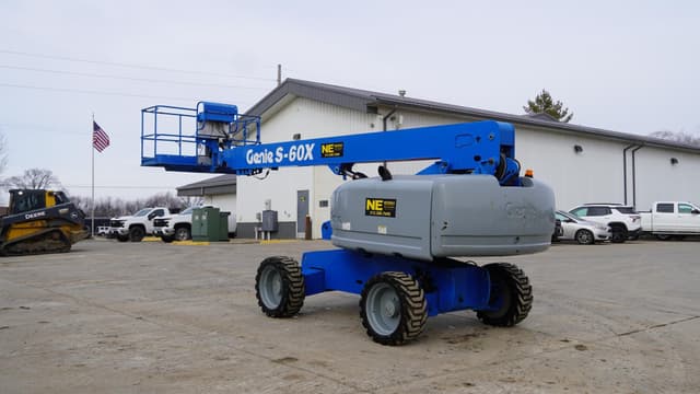 Image of Genie S60X equipment image 3