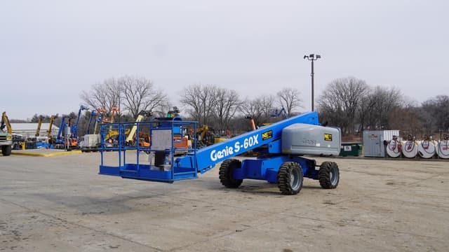 Image of Genie S60X equipment image 4