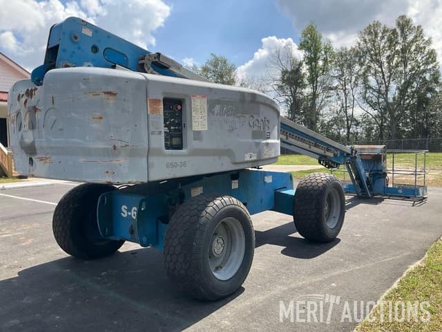 Image of Genie S-65 equipment image 4