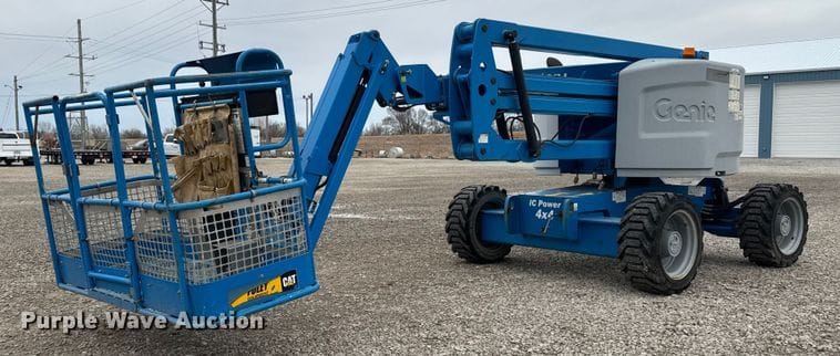 2014 Genie Z-45/25J Equipment Image0