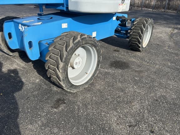 Image of Genie Z60/34 equipment image 4