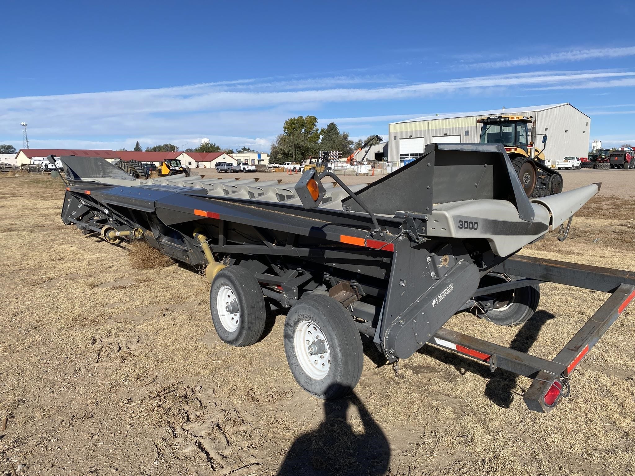 2014 Gleaner 3000 Equipment Image0