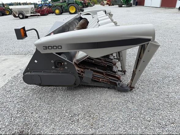 Image of Gleaner 3000 equipment image 3