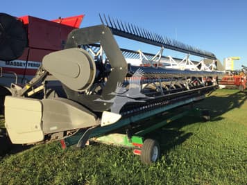 Main image Gleaner 8200