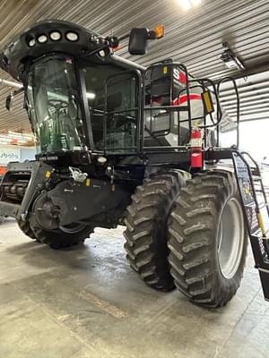 2014 Gleaner S68 Image
