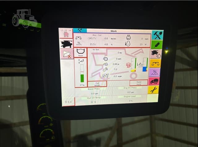 Image of Gleaner S78 equipment image 2