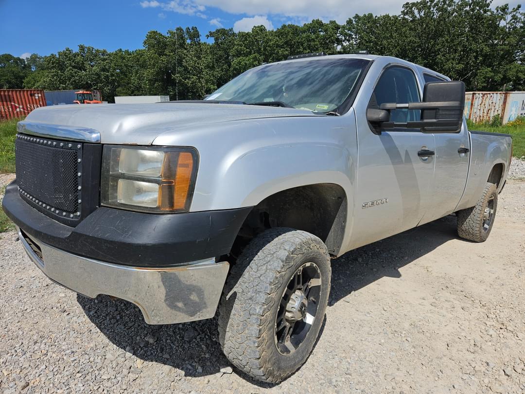 Image of GMC 2500 Primary image