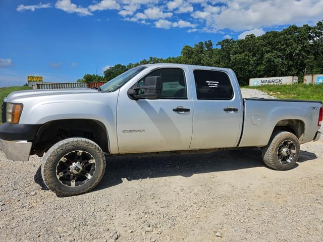 Image of GMC 2500 equipment image 4